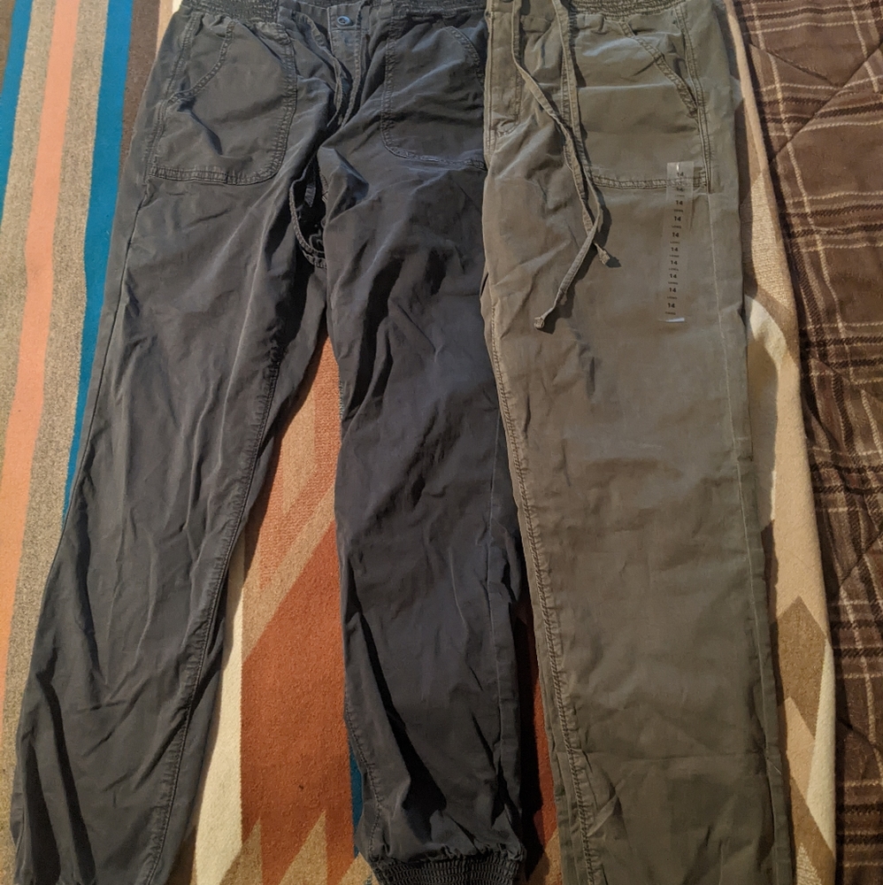 2 Pair NWT Jogger Jeggings